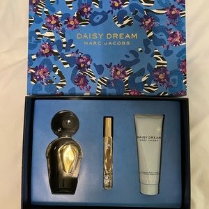🌿 New Marc Jacobs - Daisy Dream Roller & Lotion